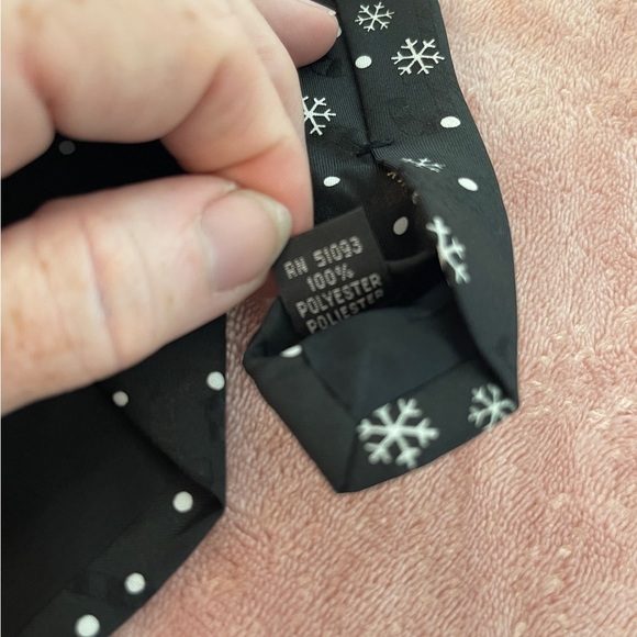 Patriotic Snowman Black Tie - Picture 9 of 9